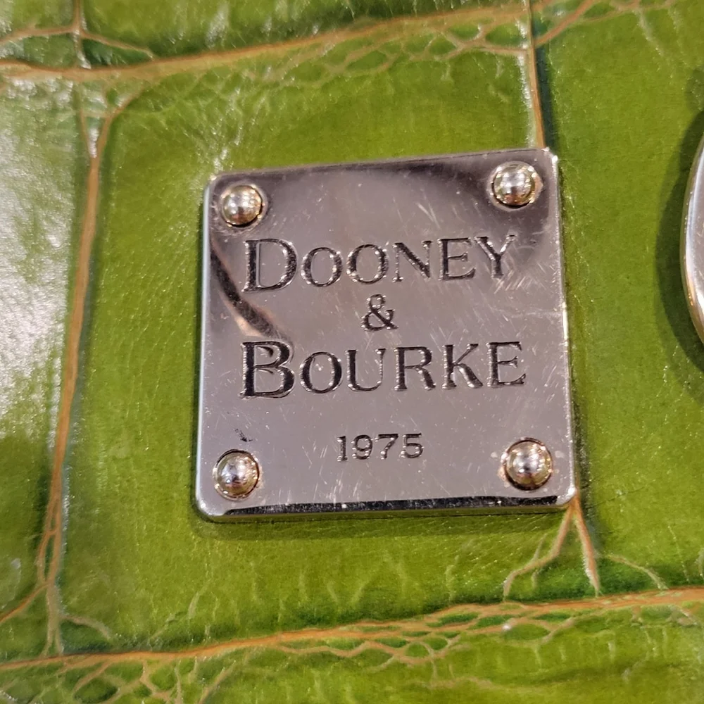 Dooney & Bourke Green Croc Embossed Leather Hobo Shoulder Bag Purse Vintage Y2K - Picture 3 of 16